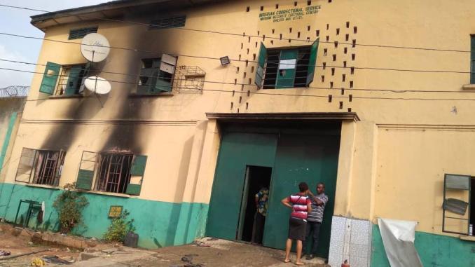 Gunmen Attacks Nigerian Correction Service In Owerri, Imo State