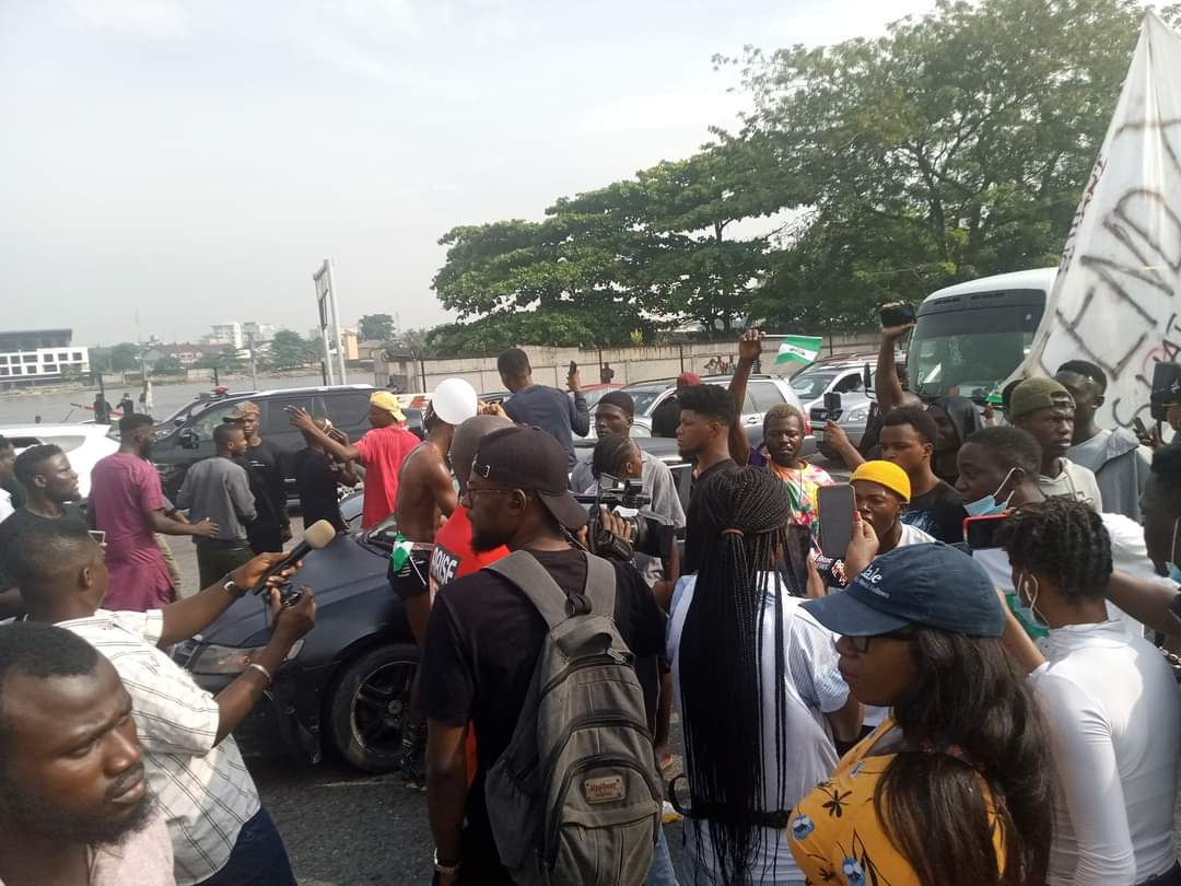 Nigerians Troop Out For Endsars Memorial, Demand Who Ordered The Lekki Shooting | GOVERNMEND