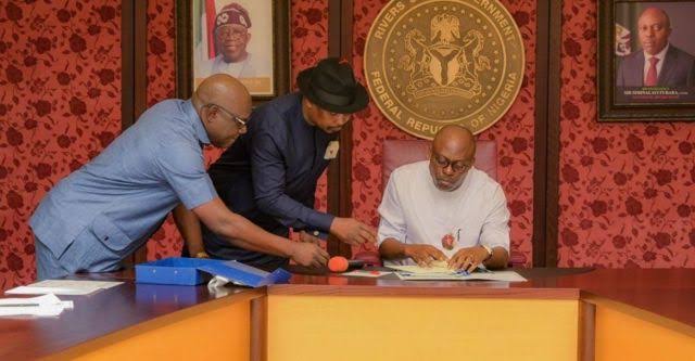 APC Decries Unconstitutionality in Rivers State as Governor Signs 2024 Budget into Law