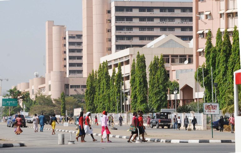 Federal Workers Decry Delay in January Salary Payments