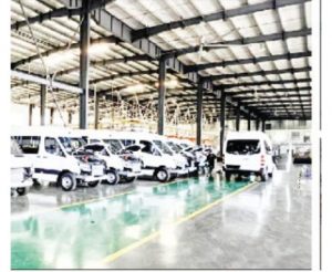 FG rolls out 2,700 CNG buses, tricycles May 18